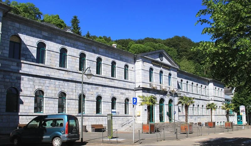 Grand Thermes de Bagnères-de-Bigorre (Hautes-Pyrénées) 1