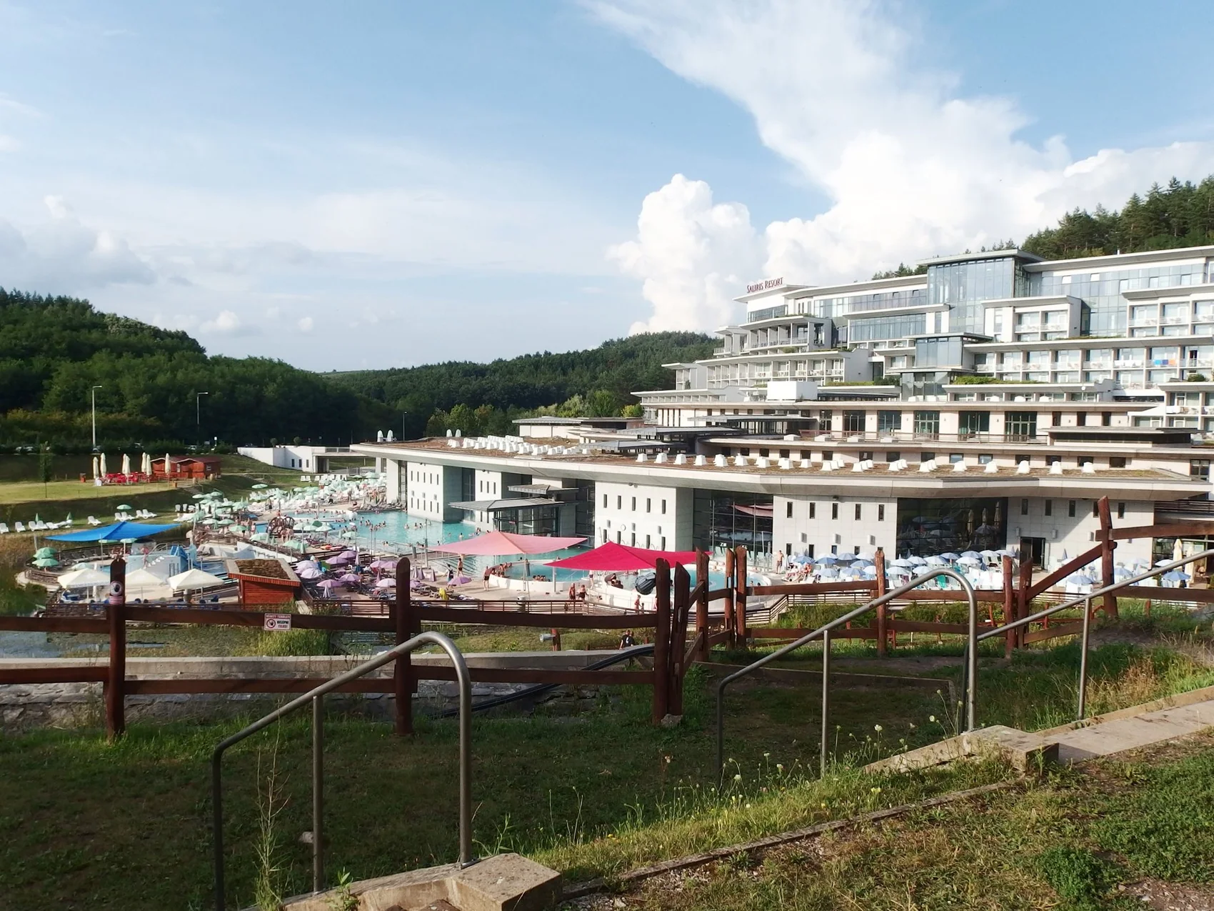 Outdoor pools and resort building at Saliris Resort Spa and Thermal Bath (archive photograph)